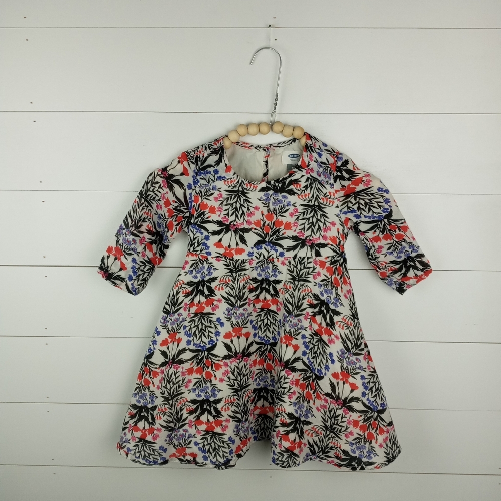 Old Navy girls size 5T flowy fabric floral design dress cream red black blue